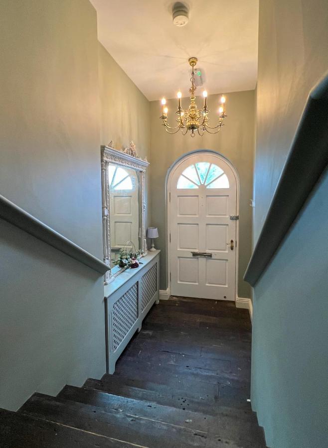 Luxurious Converted Old Victorian Bank Building Stewartstown Luaran gambar